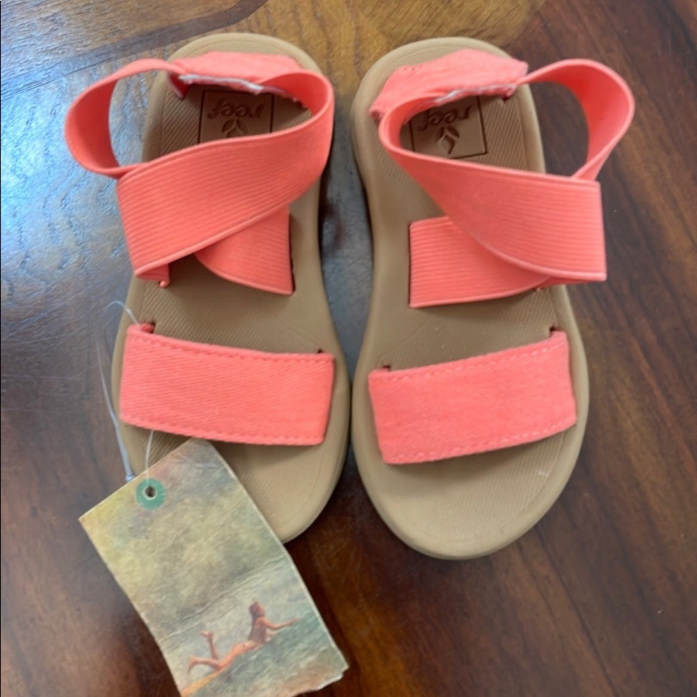 Reef Sandals Little Girls size 3/4
